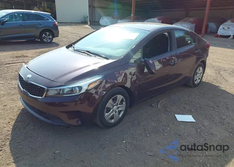 2017 Kia Forte Lx из США, поврежденный, VIN 3KPFK4A75HE140023